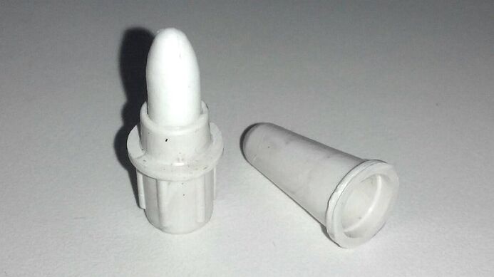 Lapis para o tratamento de papilomas con virus do papiloma